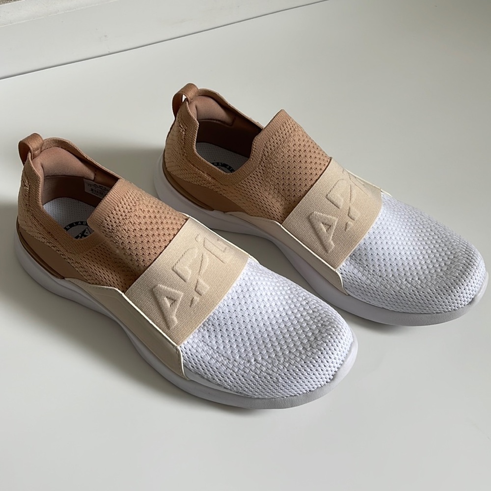 APL TechLoom Bliss Knit Running Shoe